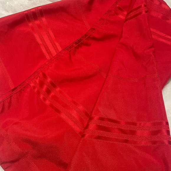 Rectangle Table Cloth - Picture 1 of 4